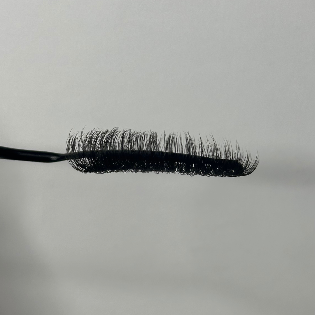 a russian style d curl lash