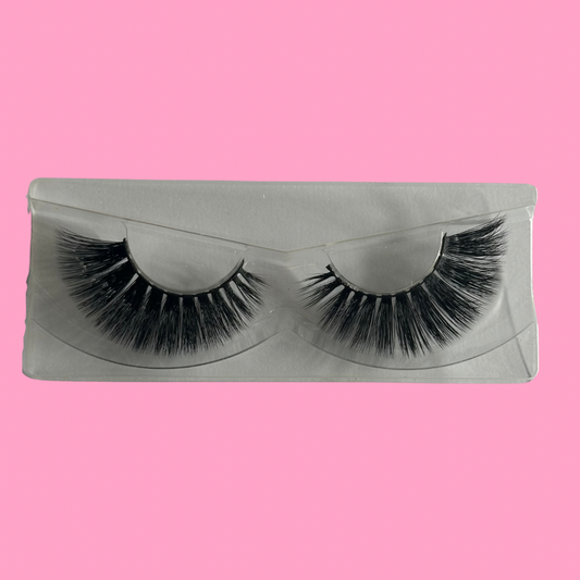 cat eye style natural strip lashes
