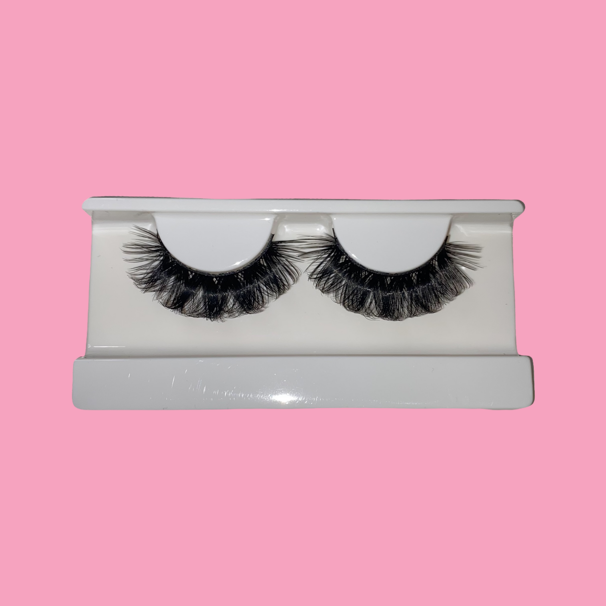 a pair of russian strip lashes