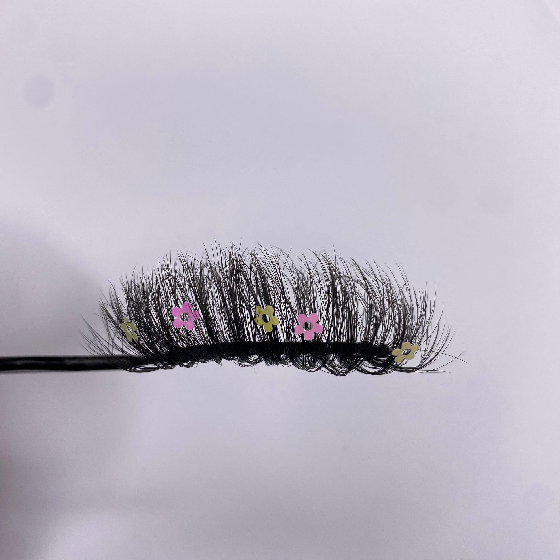 25mm cat eye dramatic strip lash with decals